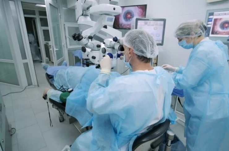 Cataract Surgery-----19